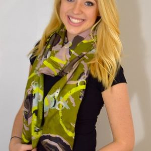 Anne Rivers Art Scarf "Burst"